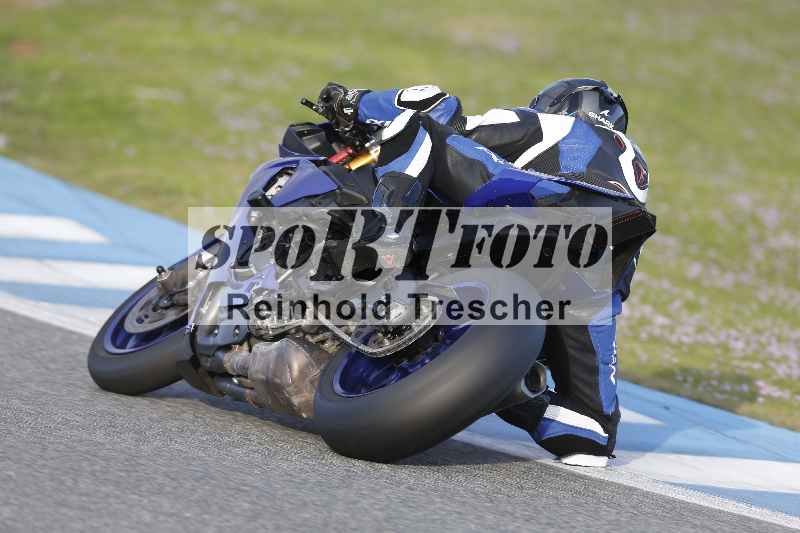 /01 24.-27.01.2025 Moto Center Thun Jerez/blau-blue/backside